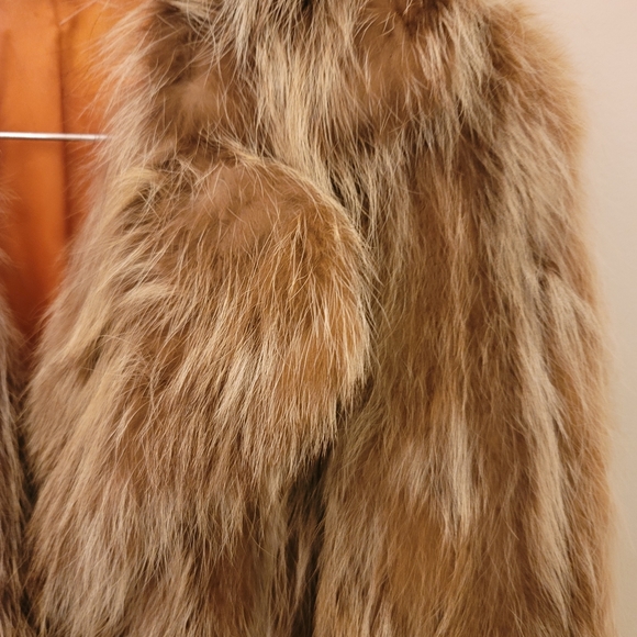 Genuine fur coat - Picture 10 of 11